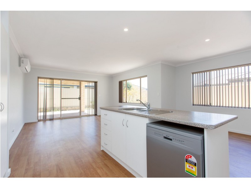 B/5 Pando Cres., Landsdale WA 6065
