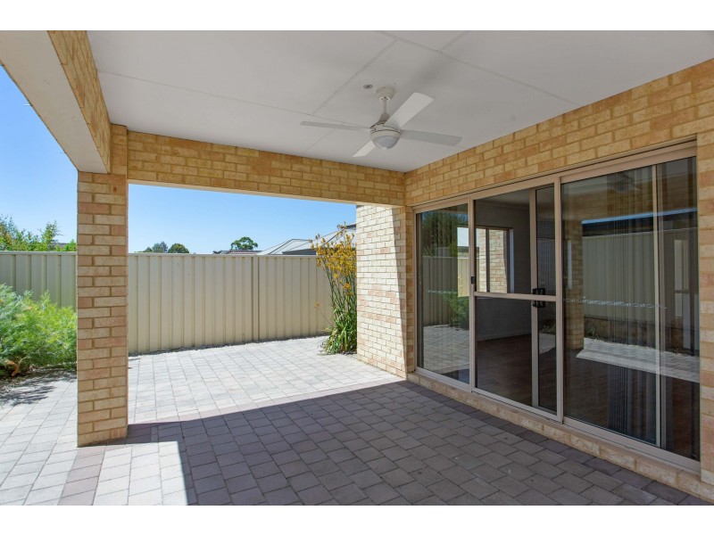 B/5 Pando Cres., Landsdale WA 6065