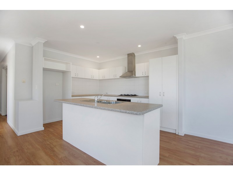 B/5 Pando Cres., Landsdale WA 6065