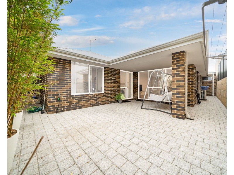 40 Trentham Rd., Landsdale WA 6065