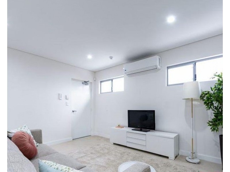 5/41 Amberley Way, Westminster WA 6061