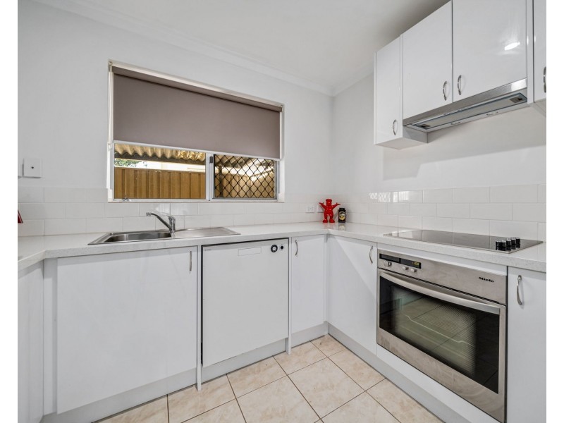 7/91 Fitzroy Rd., Rivervale WA 6103