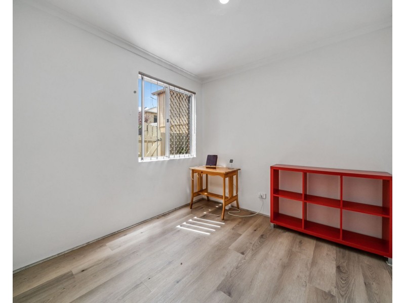7/91 Fitzroy Rd., Rivervale WA 6103