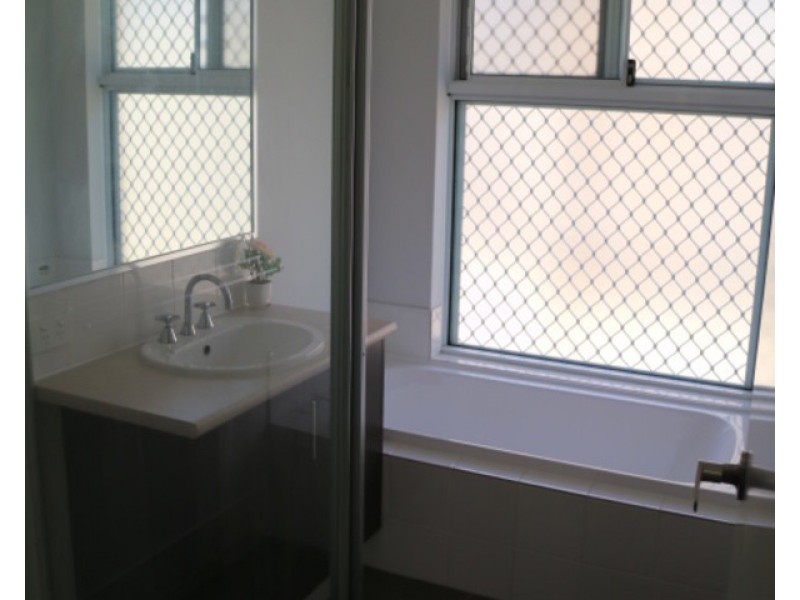 29 Interlaken Loop, Ellenbrook WA 6069