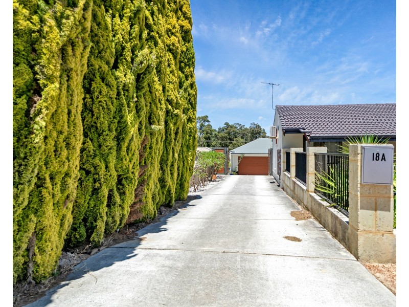 A/18 Abercorn Road, Forrestfield WA 6058