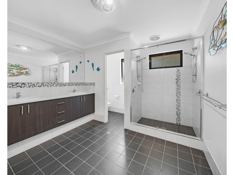 A/18 Abercorn Road, Forrestfield WA 6058