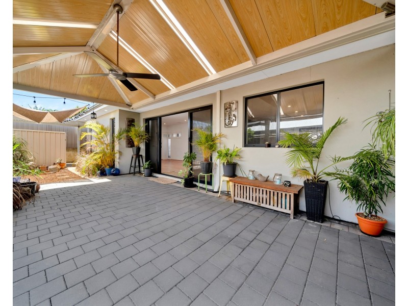 A/18 Abercorn Road, Forrestfield WA 6058