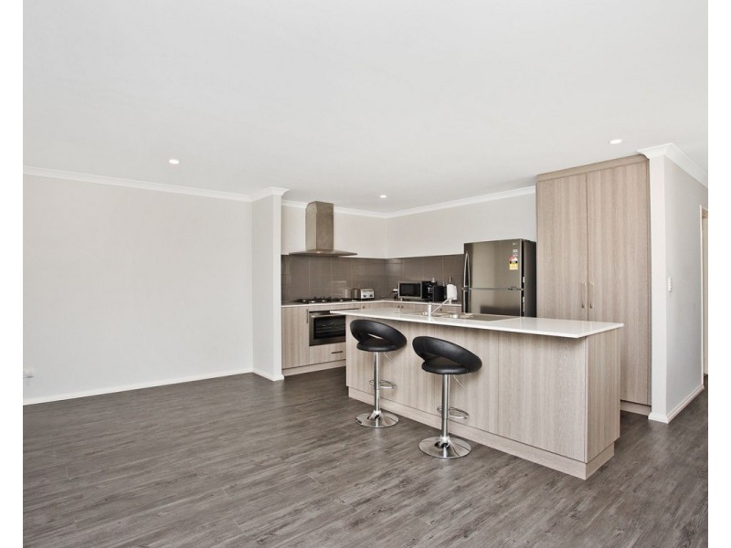 26 Cosmic Rise, Landsdale WA 6065