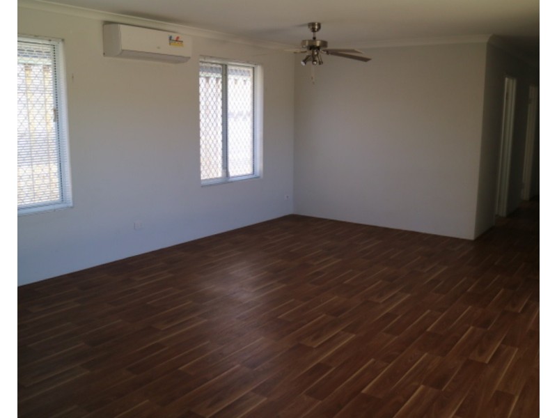 29 Interlaken Loop, Ellenbrook WA 6069