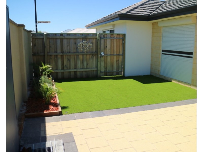 29 Interlaken Loop, Ellenbrook WA 6069