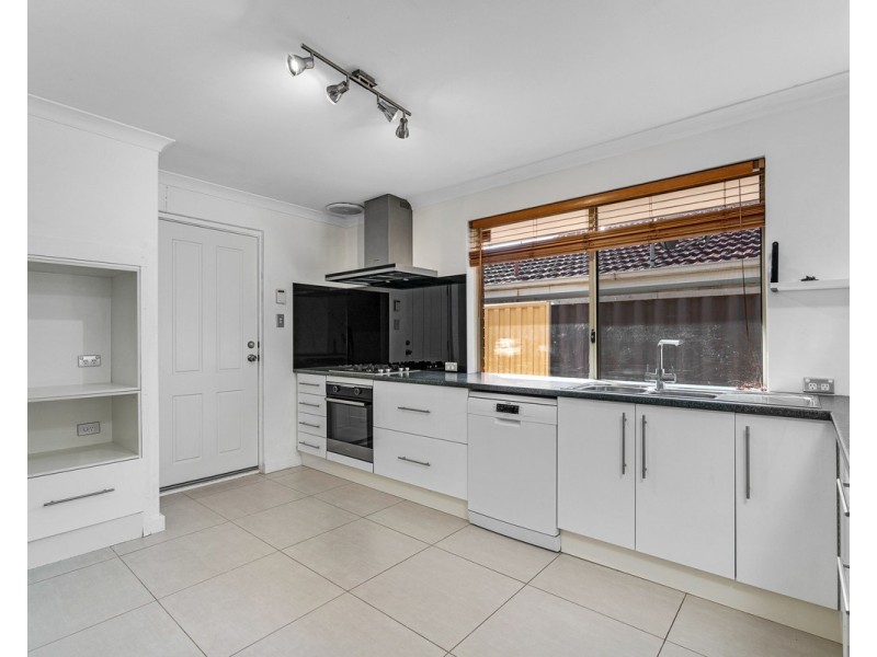 26 Fairpark Retreat, Landsdale WA 6065