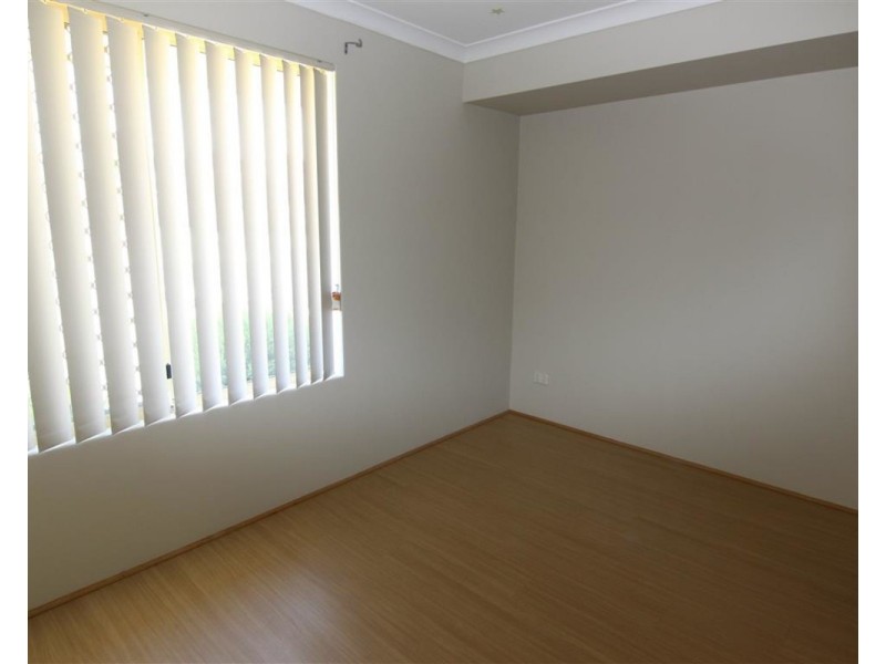 56 Jefferson Drive, Marangaroo WA 6064