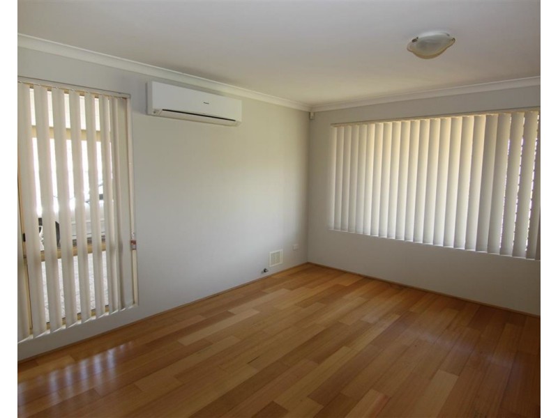 56 Jefferson Drive, Marangaroo WA 6064