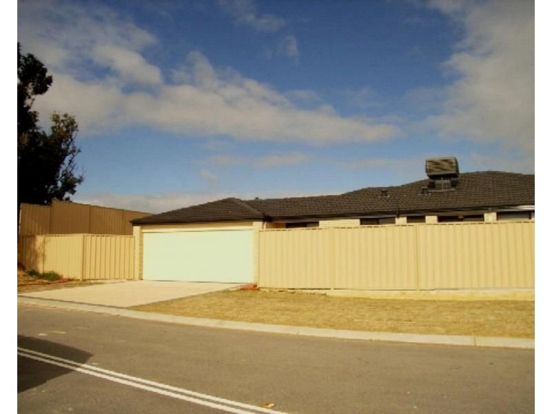 42 Kilchurn Promenade, Darch WA 6065