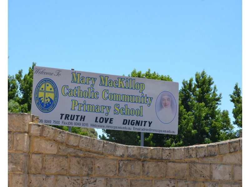 38 GIRALIA Parkway, Ballajura WA 6066