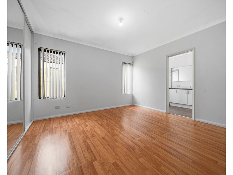 6 Vasse Gardens, Ellenbrook WA 6069