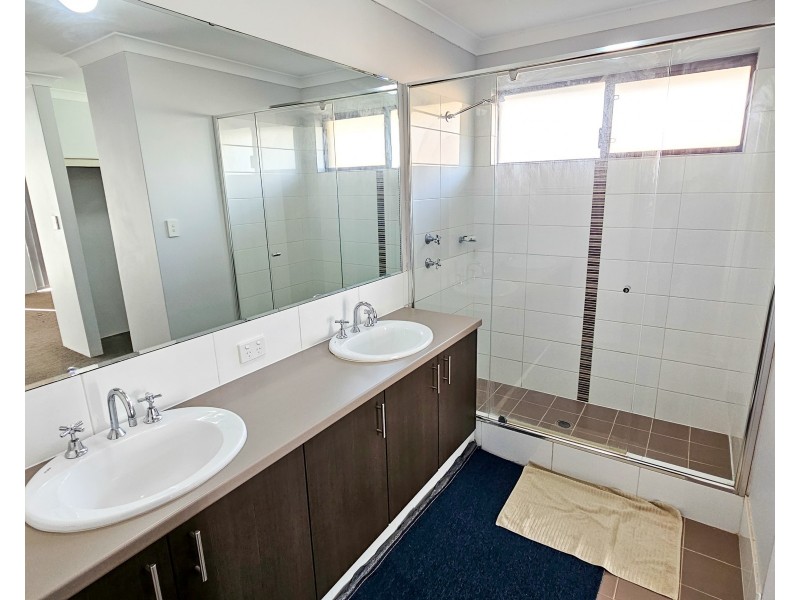 6 Vasse Gardens, Ellenbrook WA 6069