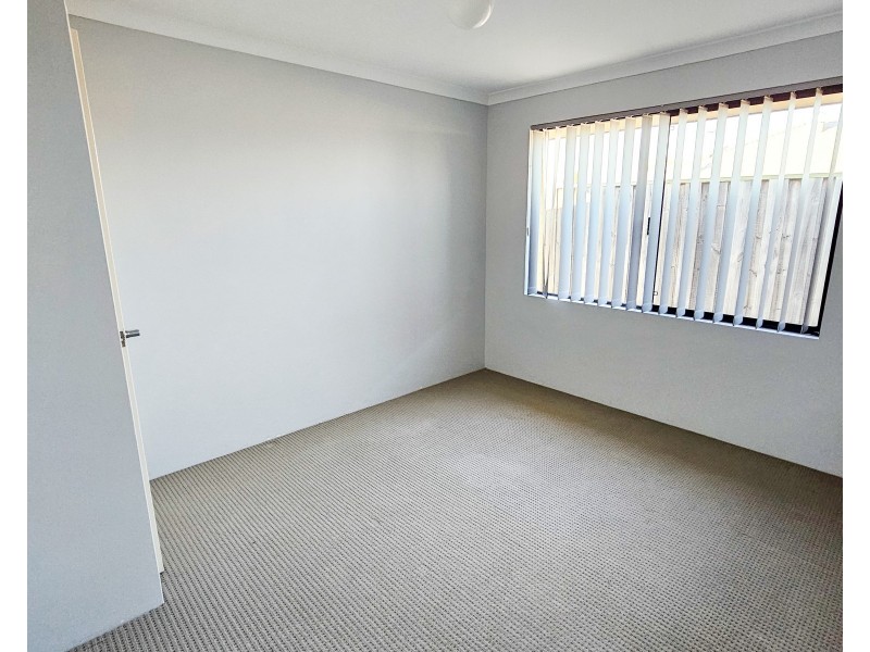 6 Vasse Gardens, Ellenbrook WA 6069