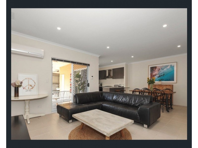 174 Kingsway, Darch WA 6065