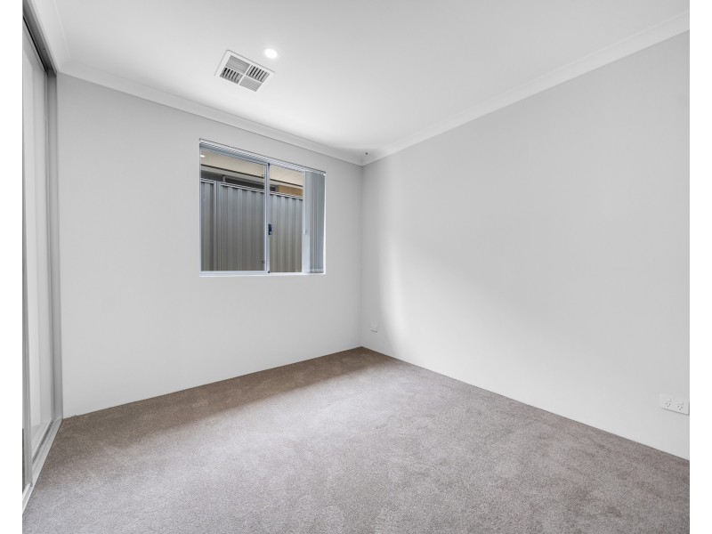 12 Lampone Street, Landsdale WA 6065