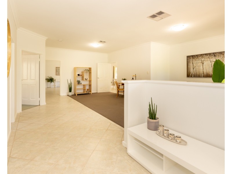 159 Hermitage Drive, The Vines WA 6069