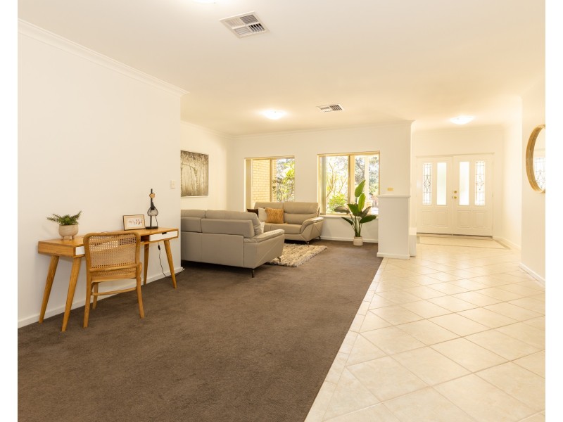159 Hermitage Drive, The Vines WA 6069