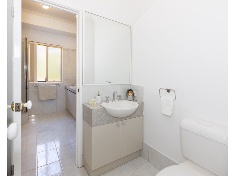 159 Hermitage Drive, The Vines WA 6069
