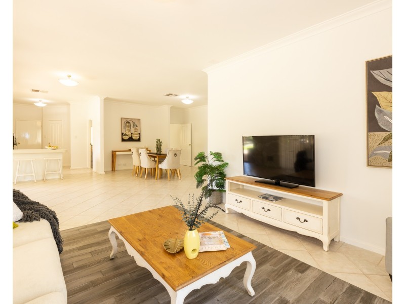159 Hermitage Drive, The Vines WA 6069