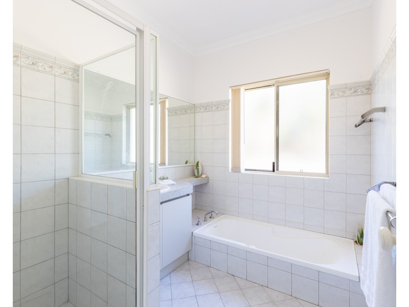 159 Hermitage Drive, The Vines WA 6069