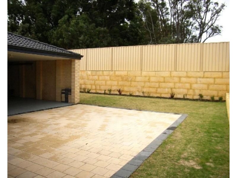 42 Kilchurn Promenade, Darch WA 6065