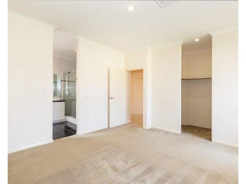 8 Merrigig Way, Pearsall WA 6065