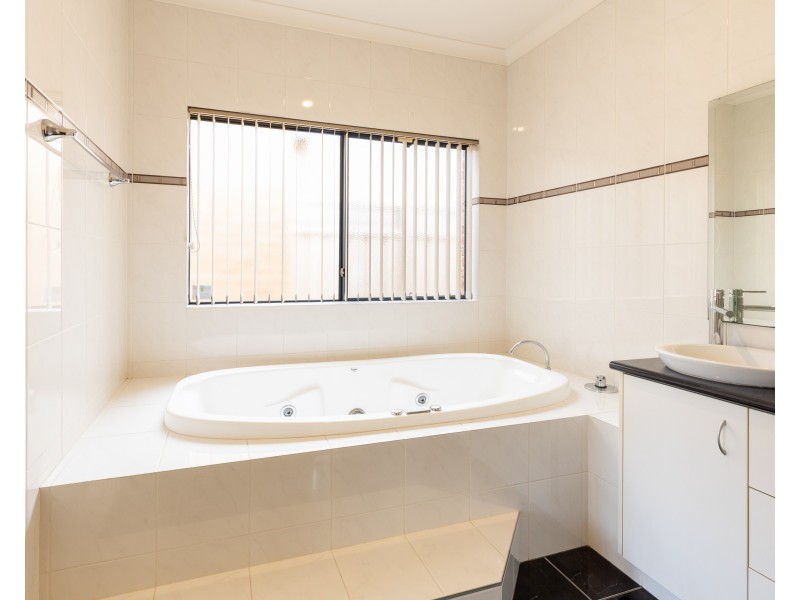 8 Merrigig Way, Pearsall WA 6065