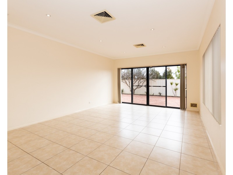 8 Merrigig Way, Pearsall WA 6065
