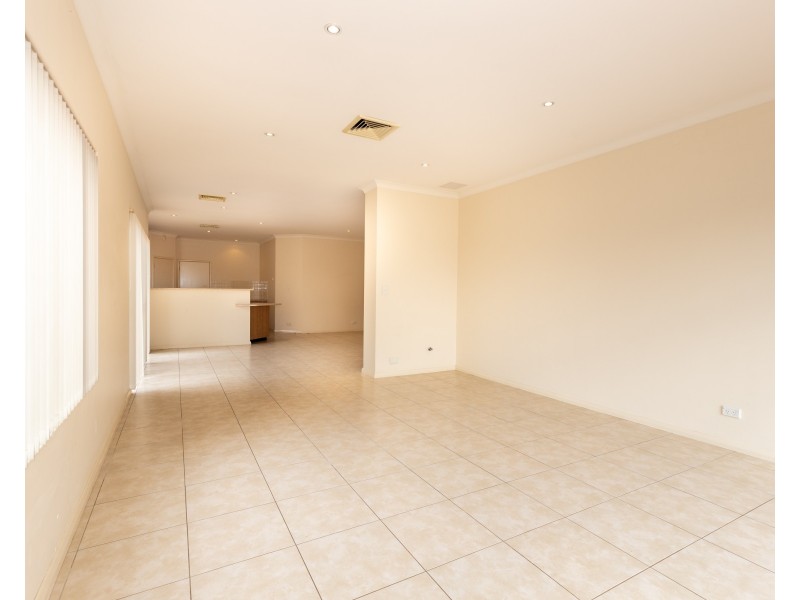 8 Merrigig Way, Pearsall WA 6065