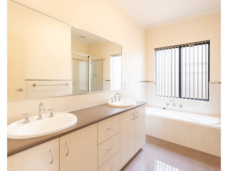 8 Merrigig Way, Pearsall WA 6065