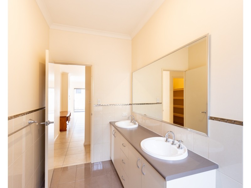 8 Merrigig Way, Pearsall WA 6065