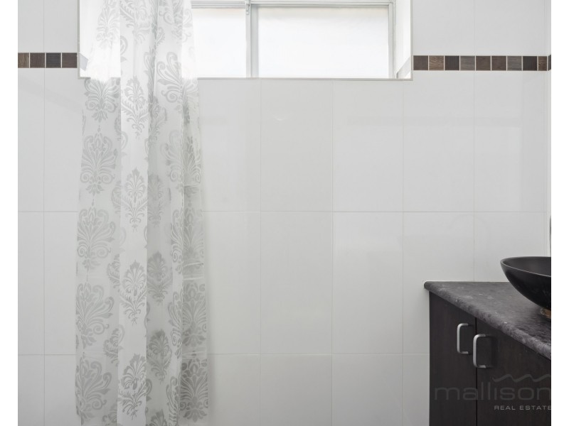 9 Garnkirk Road, Greenwood WA 6024