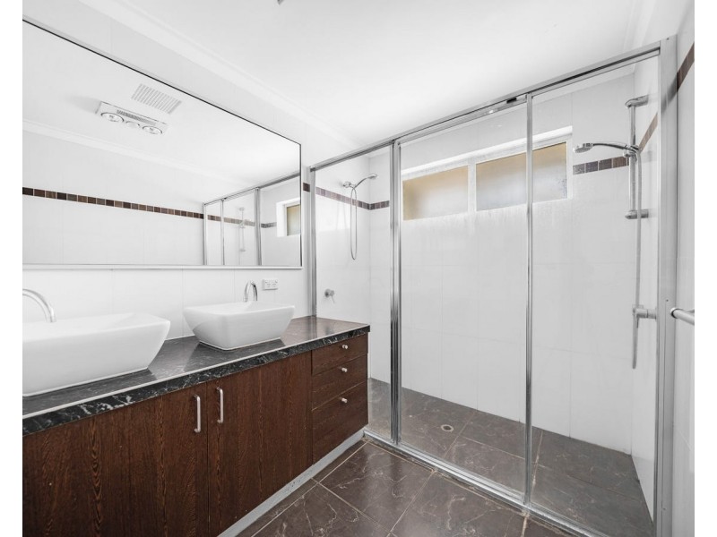 9 Garnkirk Road, Greenwood WA 6024