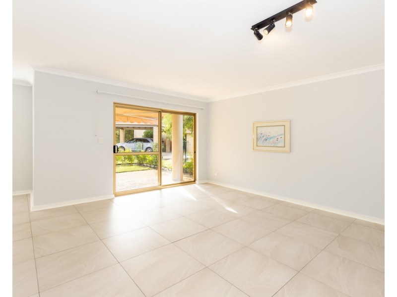 22/6 Verdelho Drive, The Vines WA 6069