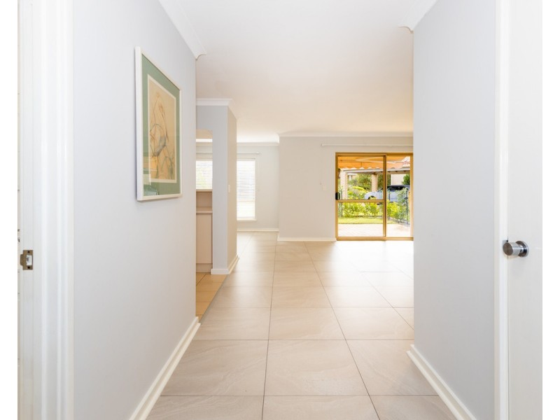 22/6 Verdelho Drive, The Vines WA 6069