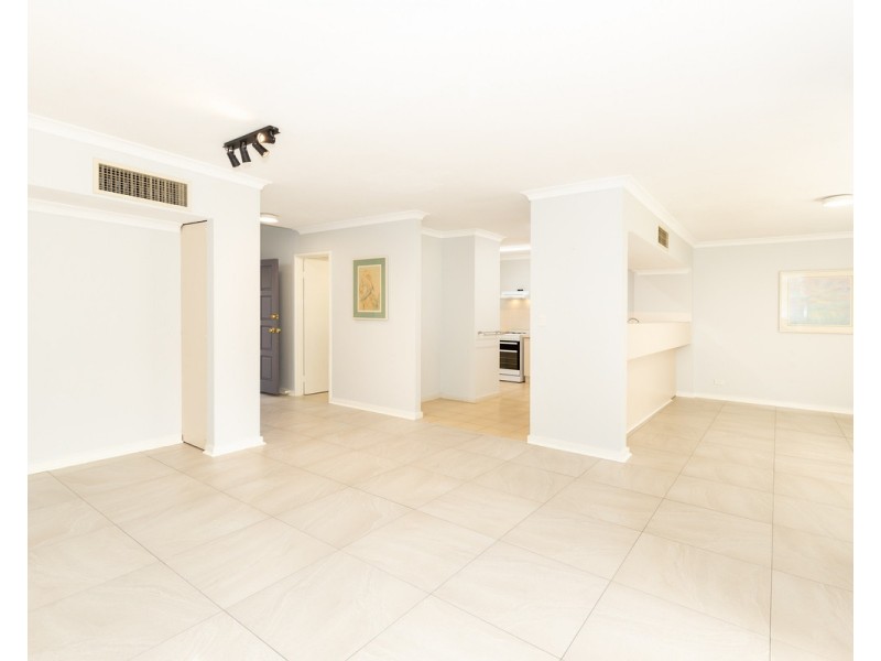 22/6 Verdelho Drive, The Vines WA 6069