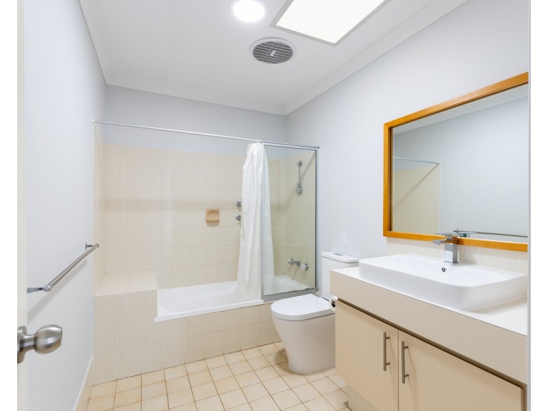 22/6 Verdelho Drive, The Vines WA 6069