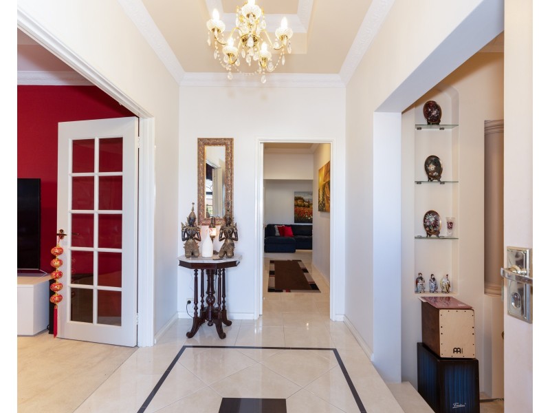 65 Regency Ave., Madeley WA 6065