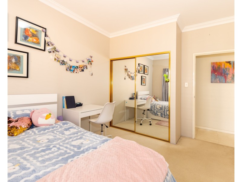 65 Regency Ave., Madeley WA 6065