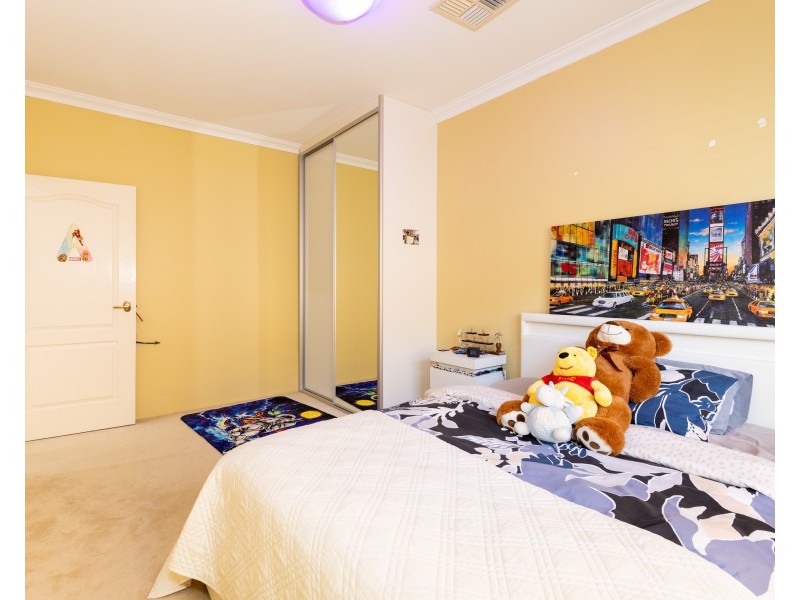 65 Regency Ave., Madeley WA 6065