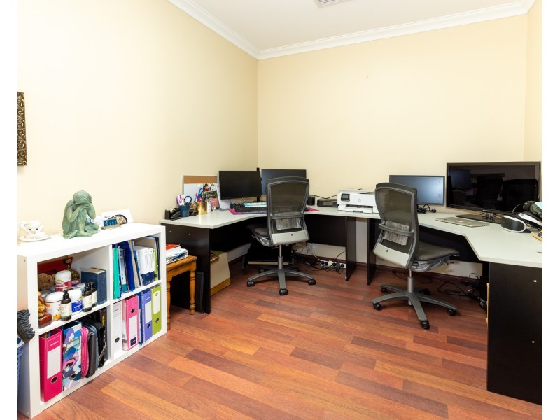 65 Regency Ave., Madeley WA 6065