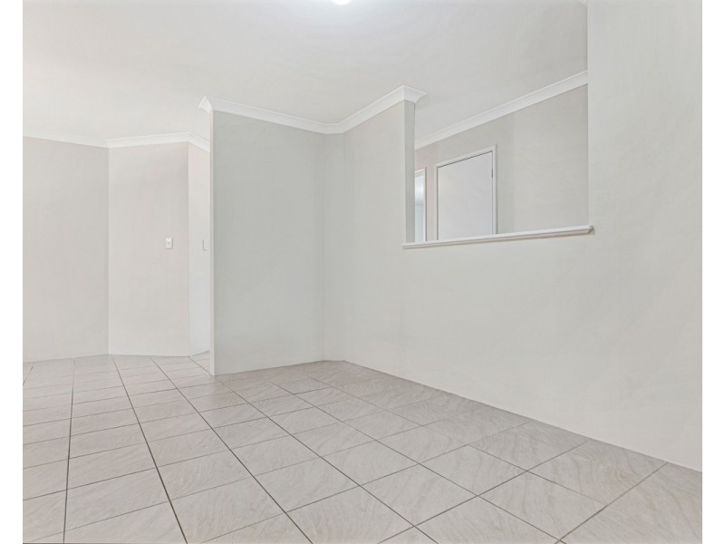 84 Hellfire Drive, Darch WA 6065