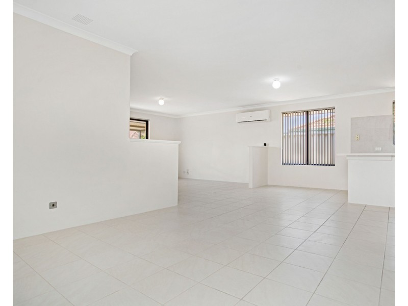 84 Hellfire Drive, Darch WA 6065