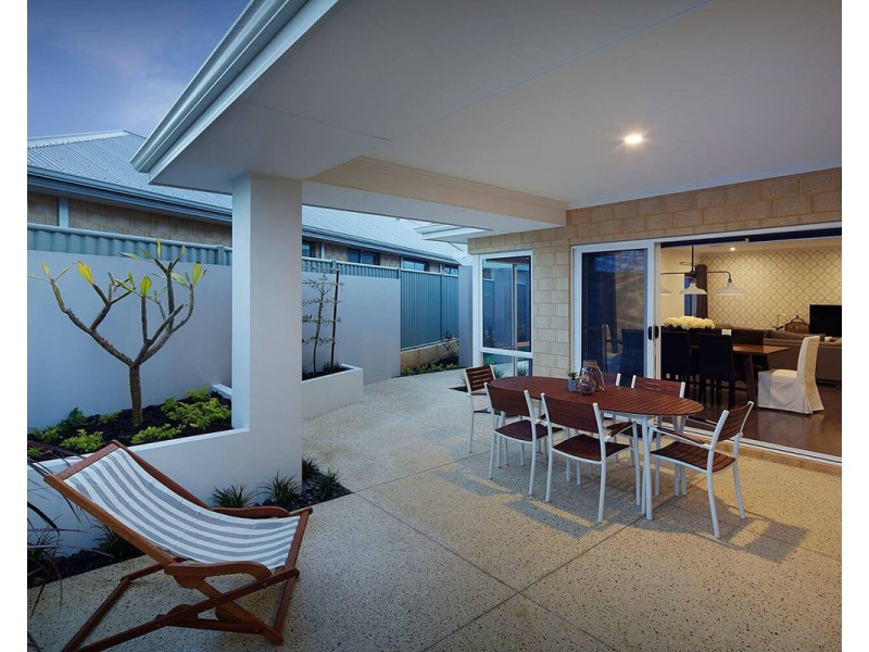 11 Charleston Rise, Eglinton WA 6034