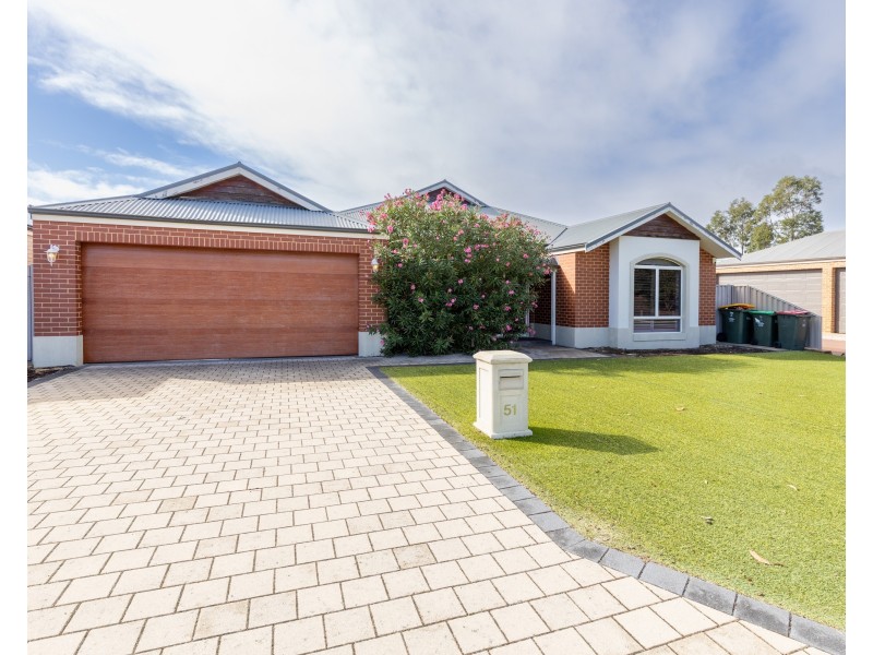 51 Belvoir Parkway, Darch WA 6065